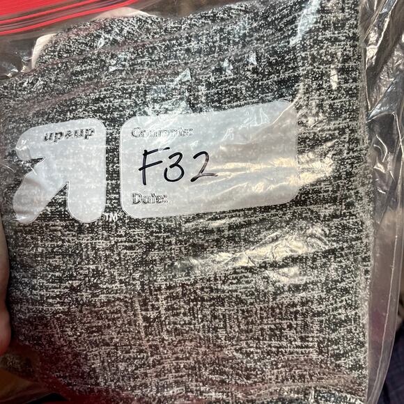 Ann Taylor Factory Tweed V-Neck Faux Layered Top Sweater - Size L‎ - Picture 7 of 7